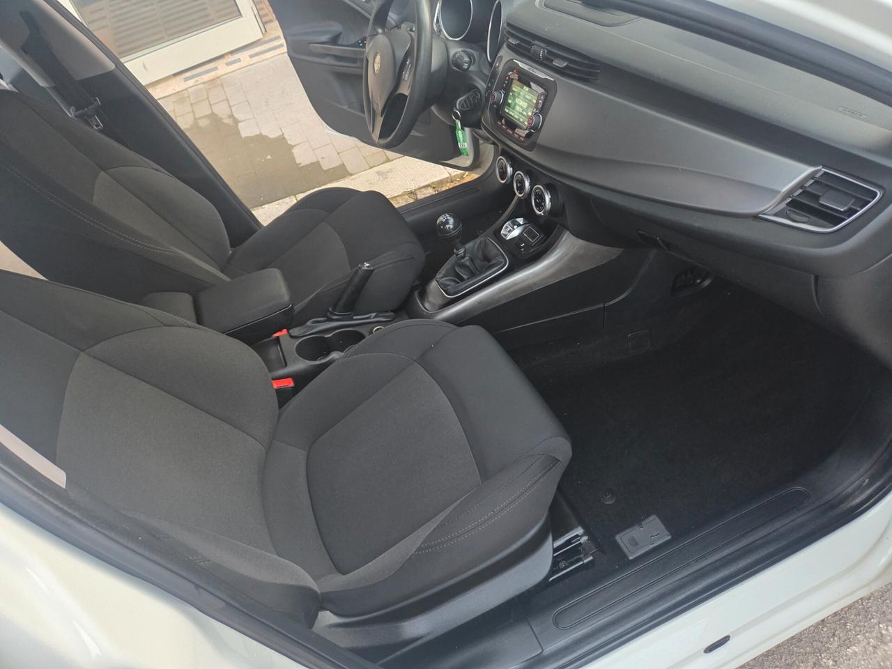 ALFA GIULIETTA 1.6 JTDM 120 CV ANNO 2016 KM CERTIF