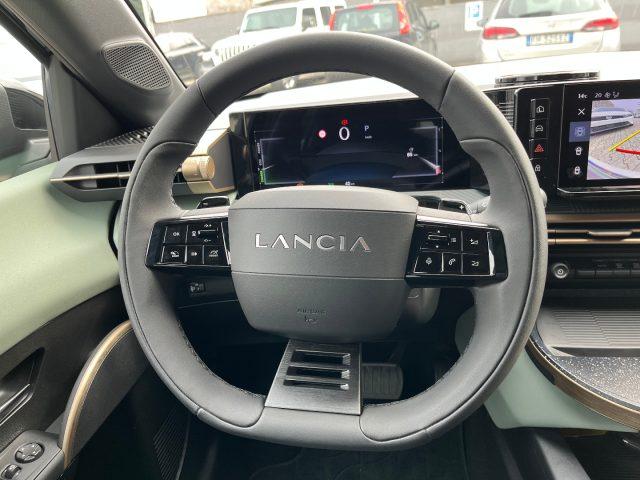 LANCIA Ypsilon Hybrid e-DCT LX