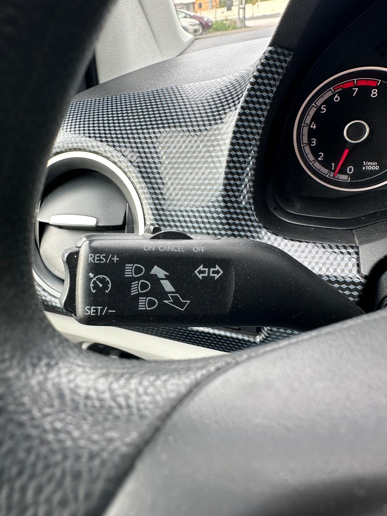Volkswagen up! 1.0 5p. eco high BlueMotion Technology - 2018