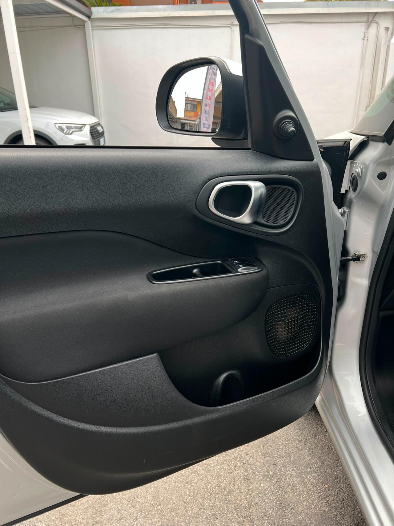 Fiat 500L 1.4 95 CV S&S Cross