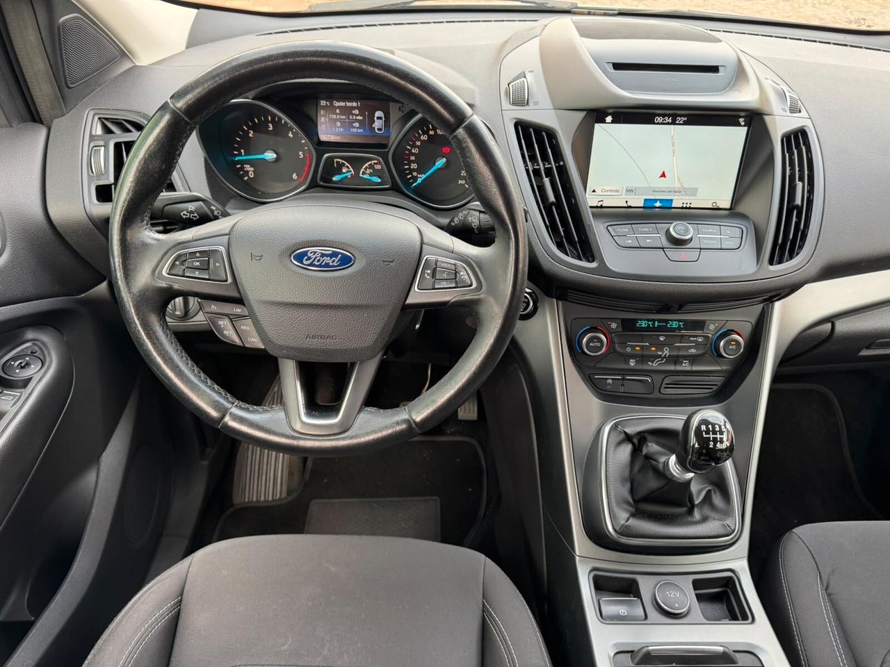 Ford Kuga 1.5 TDCI 120 CV S&S 2WD Titanium