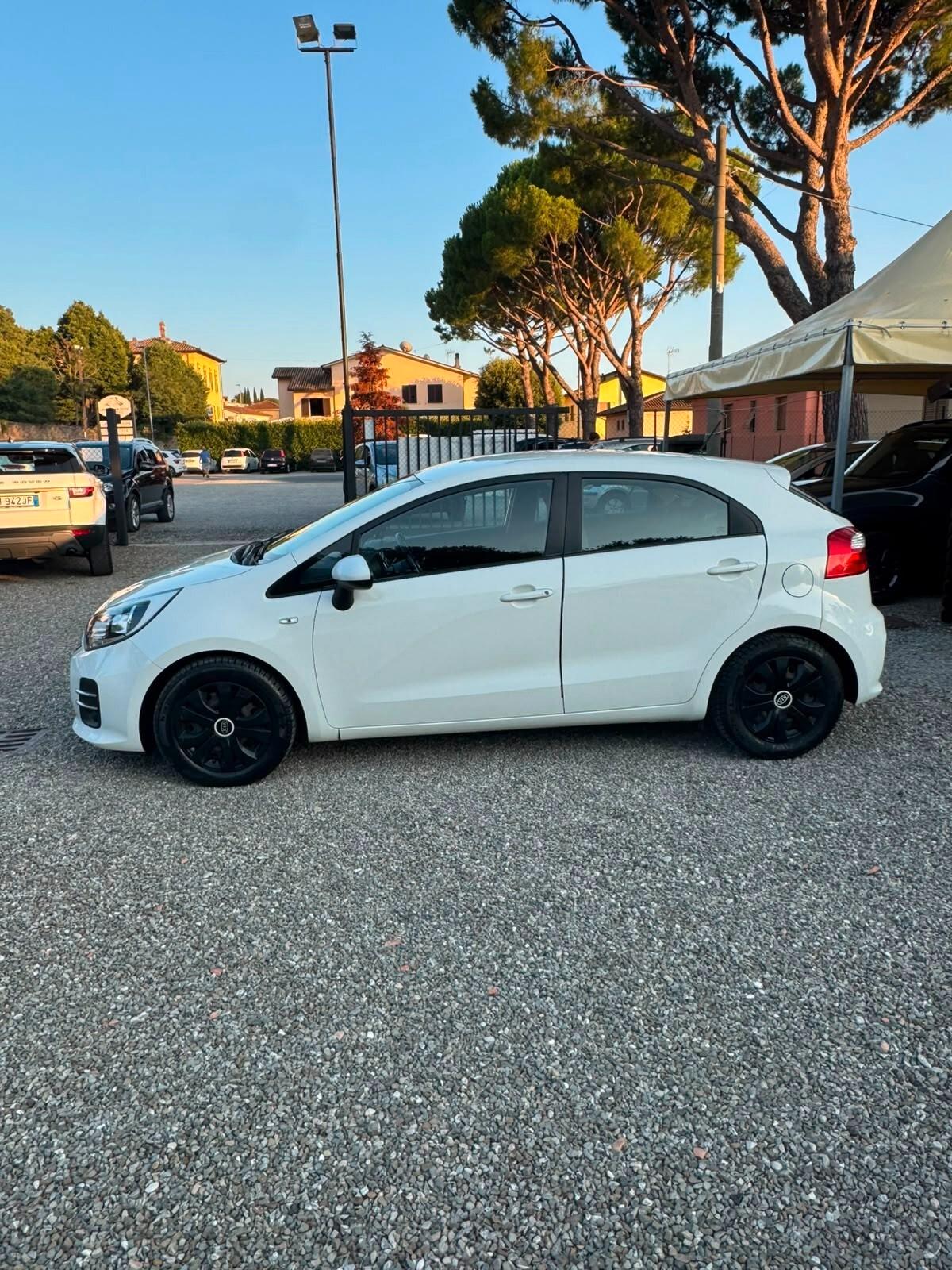 Kia Rio 1.1 CRDi 5p. Cool EURO 6