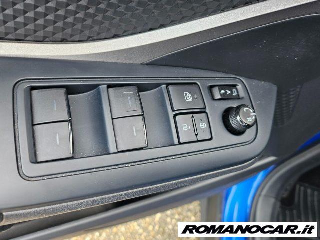 TOYOTA C-HR 1.8 Hybrid E-CVT Business 15.000 KM.