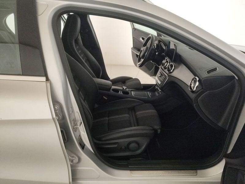 Mercedes-Benz GLA 180 Sport auto