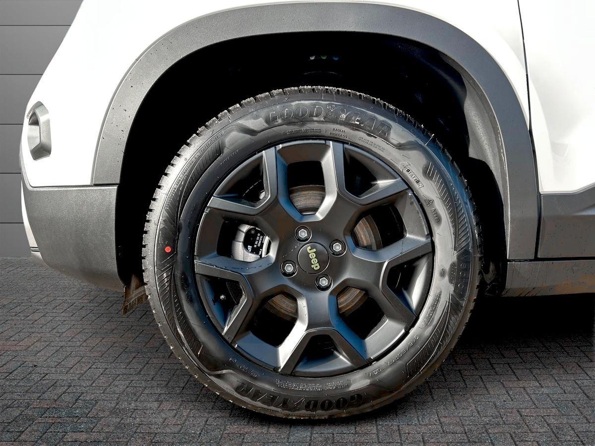 JEEP Avenger 4xe Hybrid 619 Avenger Upland 1.2 145cv 4xe Mhev