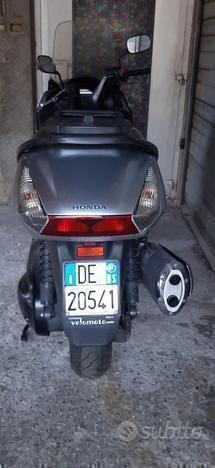 Honda Silver Wing 400 Argento