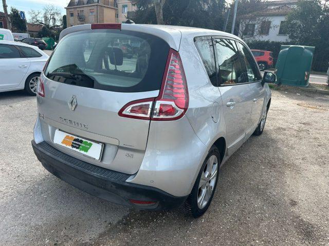 RENAULT Scenic X-Mod 1.5 dCi 110CV Dynamique