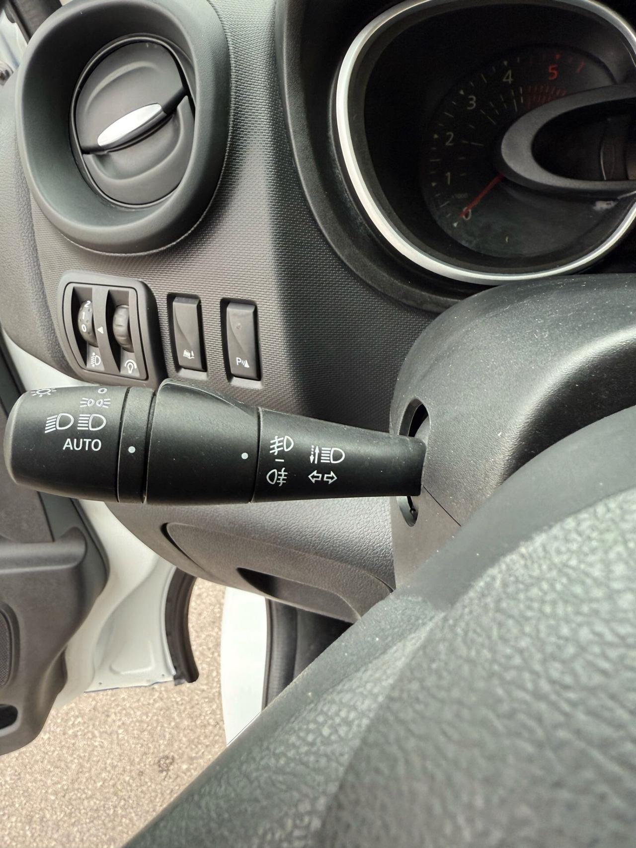 NISSAN NV300 2.0 DCI 120CV 2022