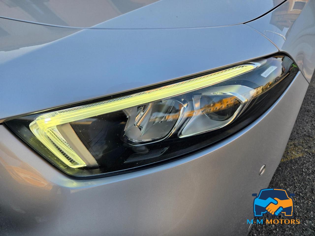 Mercedes A 180 Premium AMG Line