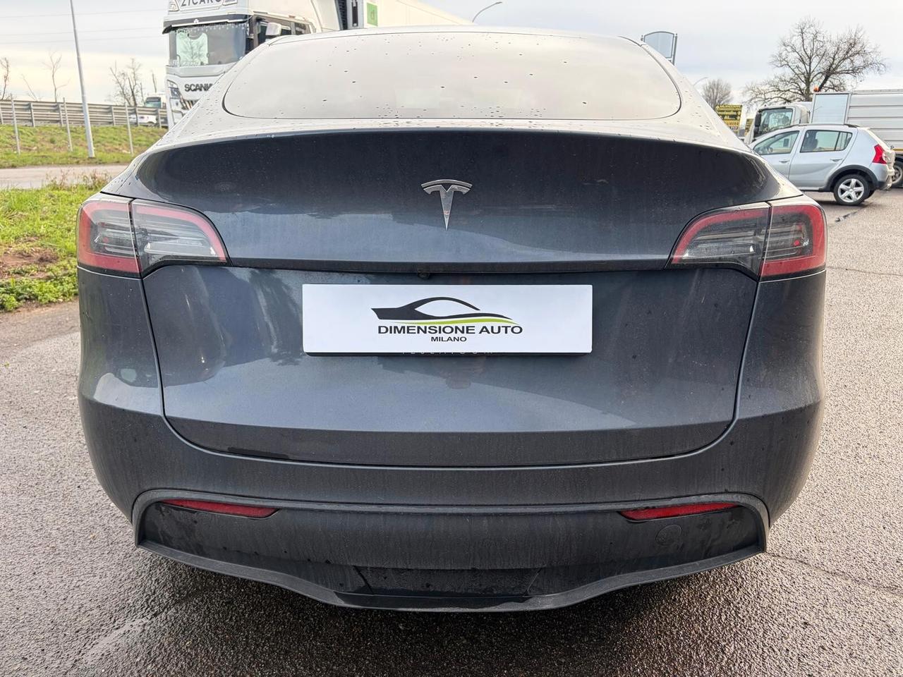 Tesla Model Y RWD