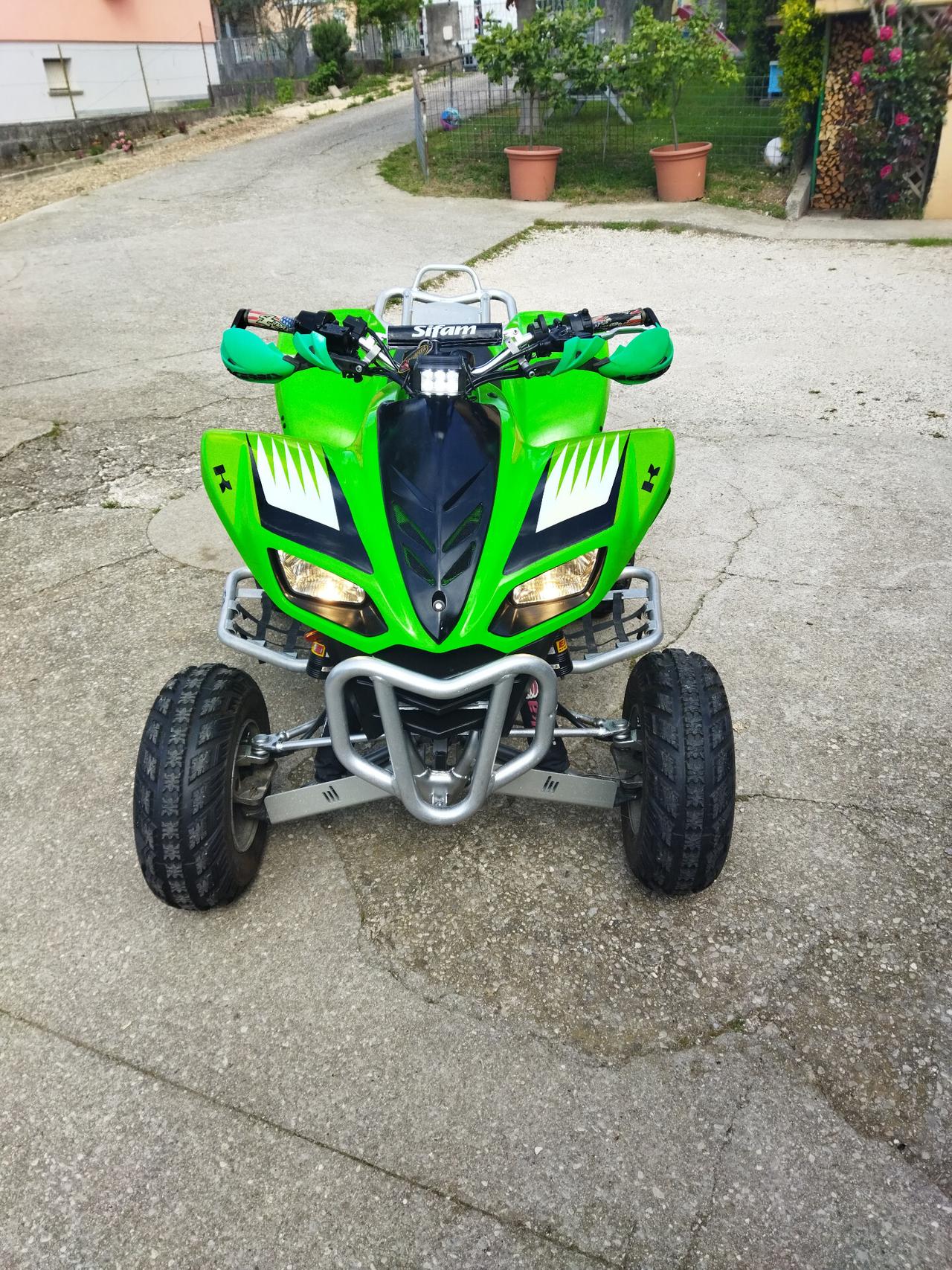Kawasaki KFX 700 sospensioni ELKA a gas