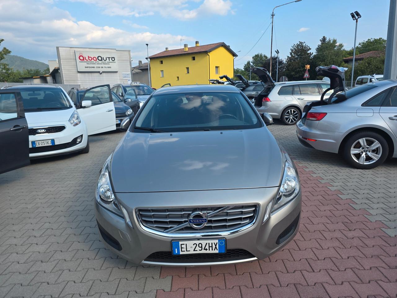 Volvo V60 D2 1.6 115cv Drive perfetta e garantita 12M