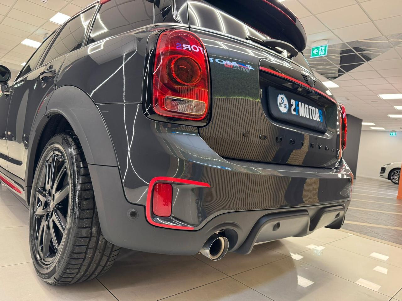 Mini Clubman John Cooper Works Countryman 2.0 JCW auto