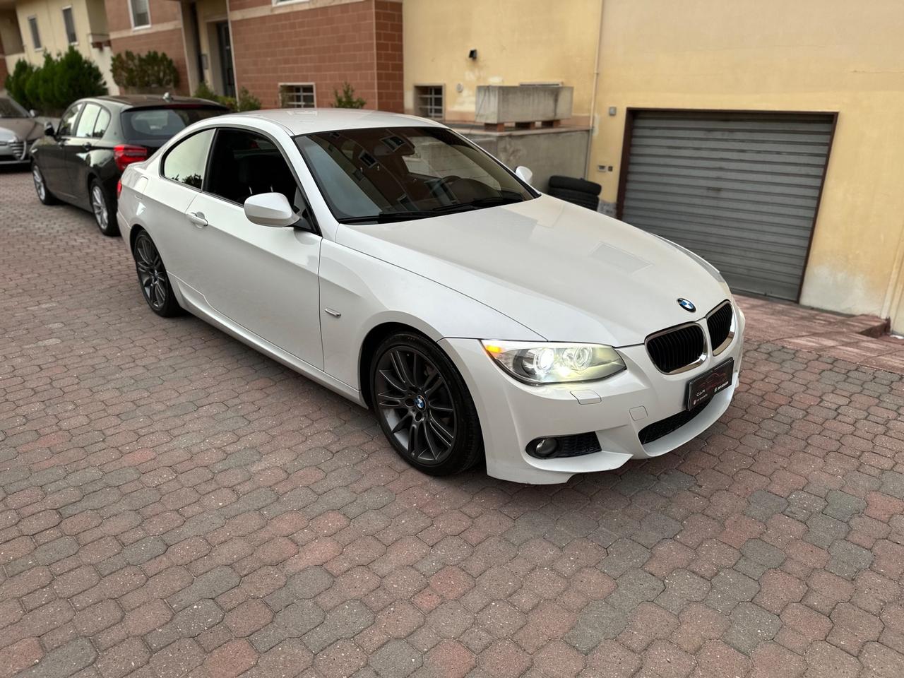 Bmw 320 Lci coupe’ Msport MANUALE