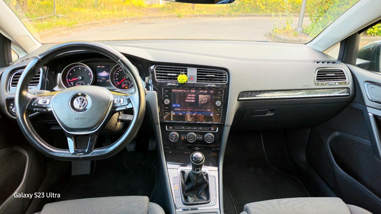 Golf 7.5 TGI EXCUTIVE TOP GAMMA METANO FULL OPTIONAL GARANTITA 24 MESI