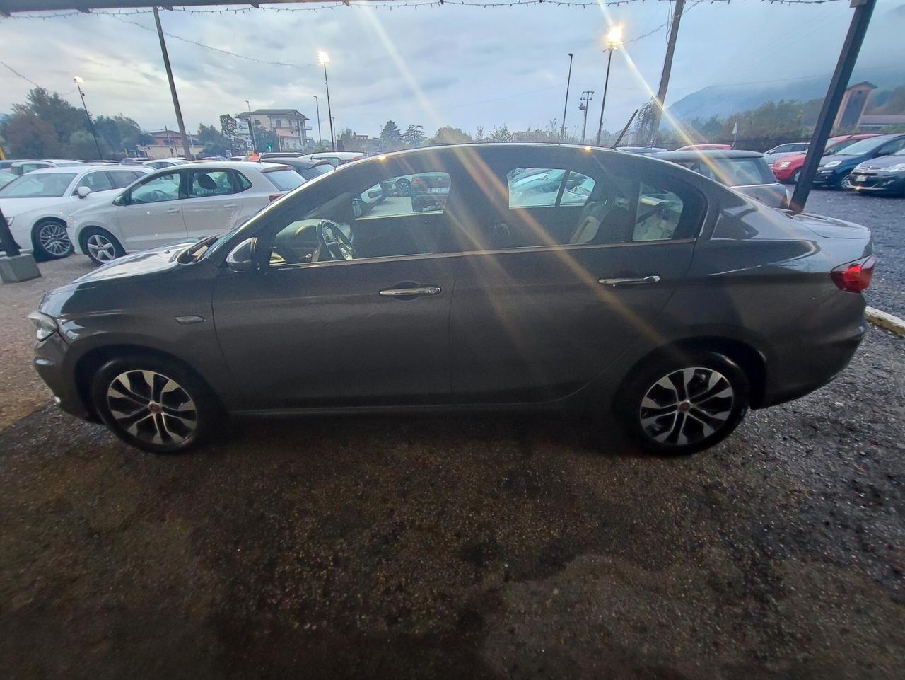 Fiat Tipo 1.6 Mjt 4 porte Lounge
