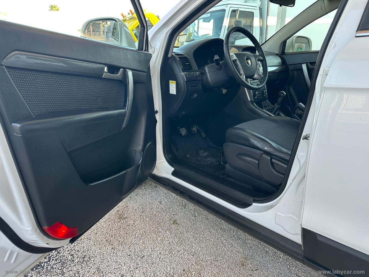 CHEVROLET Captiva 2.0 VCDi 2WD 7 POSTI