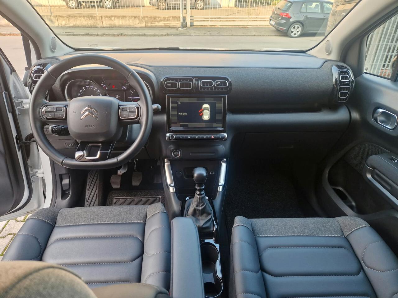Citroen C3 Aircross BlueHDi 110 S&S Shine Pack