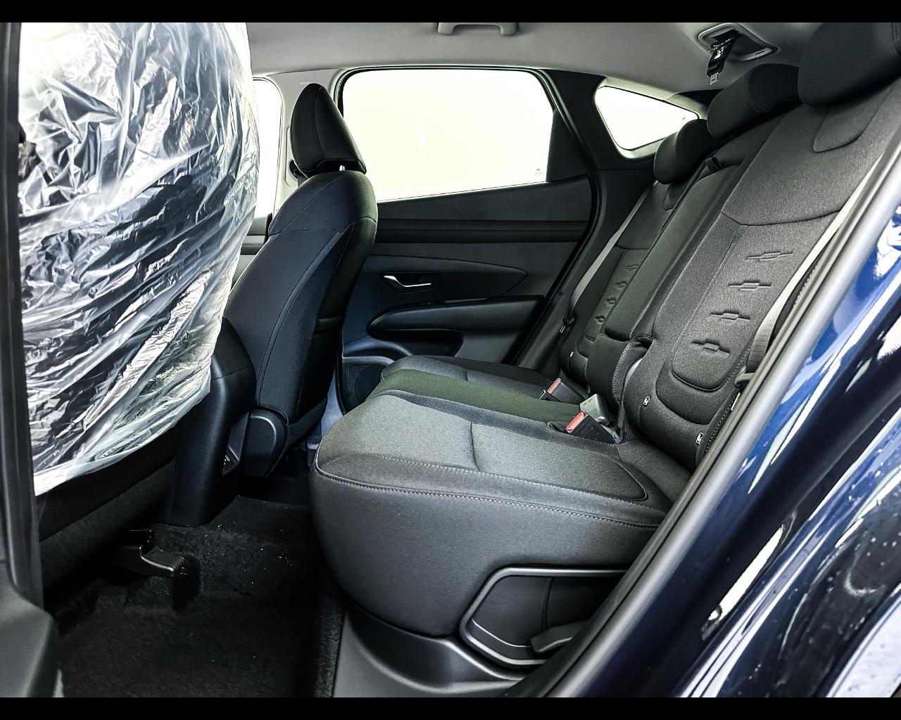 HYUNDAI TUCSON PE 1.6TGDI MT 48V BUSINESS