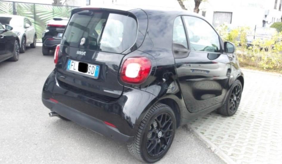 Smart 453 1.0 Benzina 71 Cv Automatica Neopatentati 2017