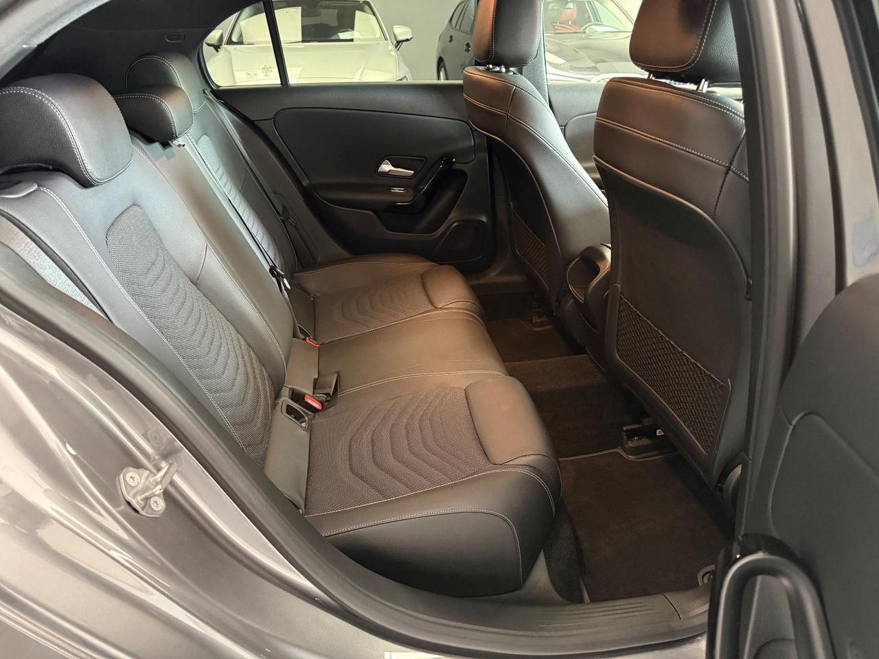 Mercedes A 180 Automatic Xenon Pelle Euro 6D Temp Garantita