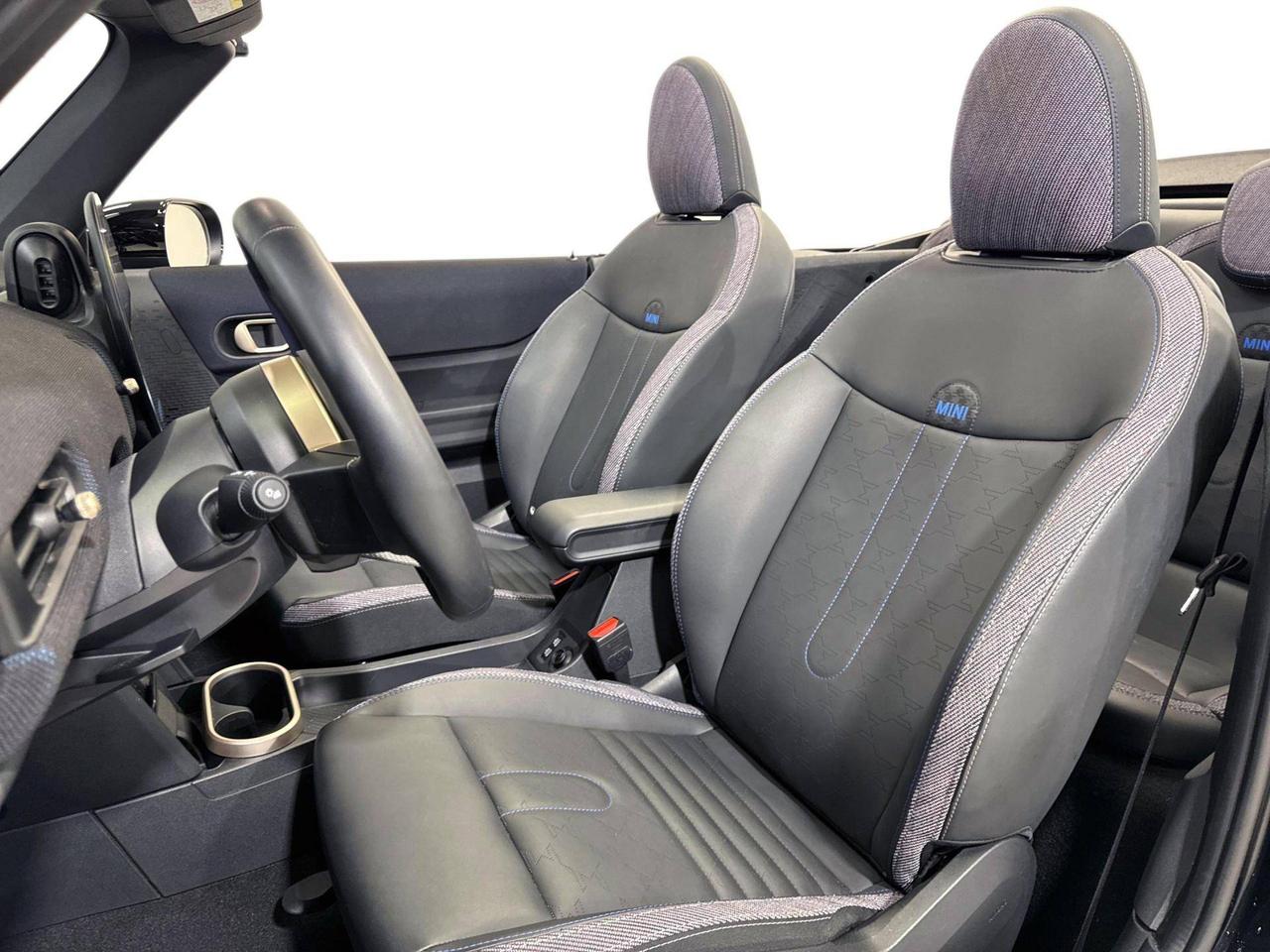 MINI Cabrio Cooper C Classic