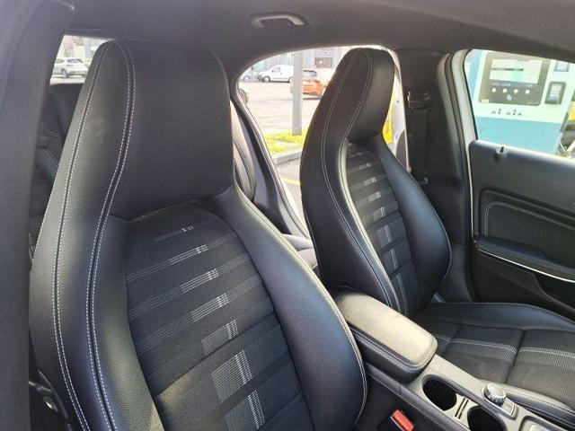 MERCEDES-BENZ A 180 Sport