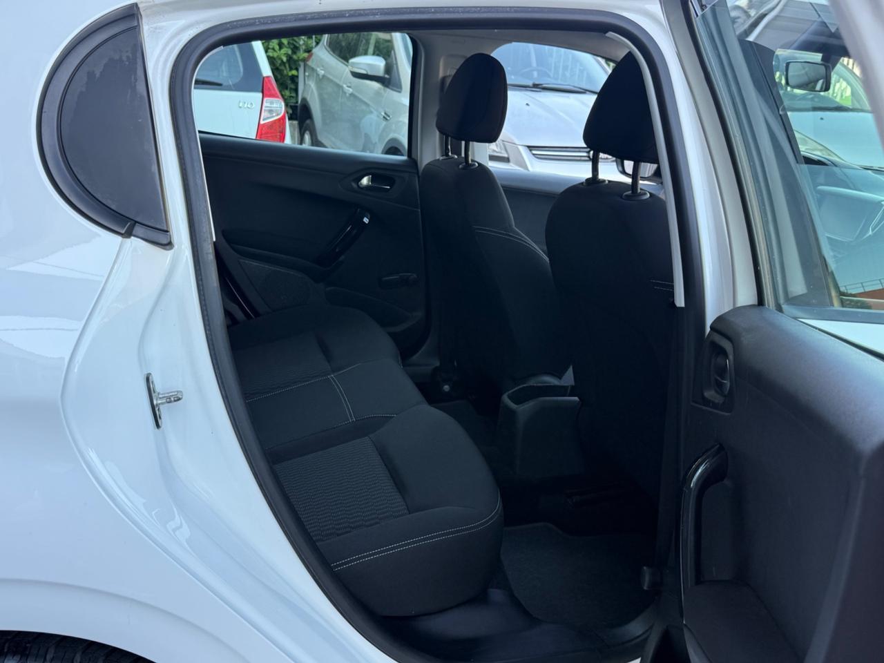 Peugeot 208 5 porte Active