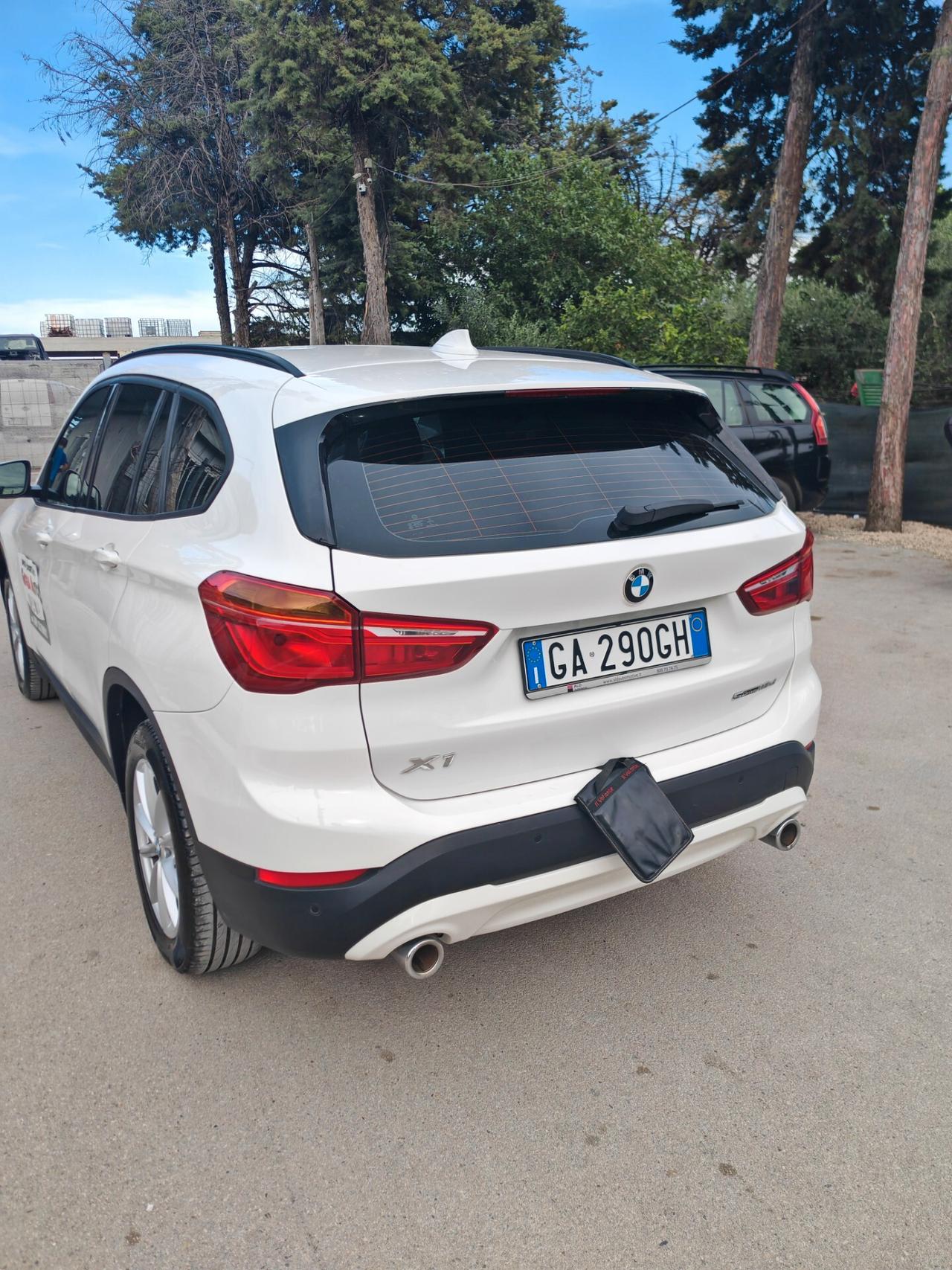 Bmw X1 sDrive18d Advantage