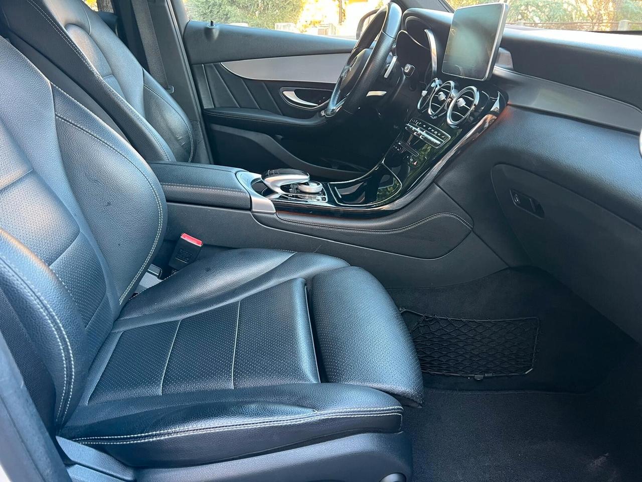MB GLC 250d 4MATIC COUPE' PREMIUM