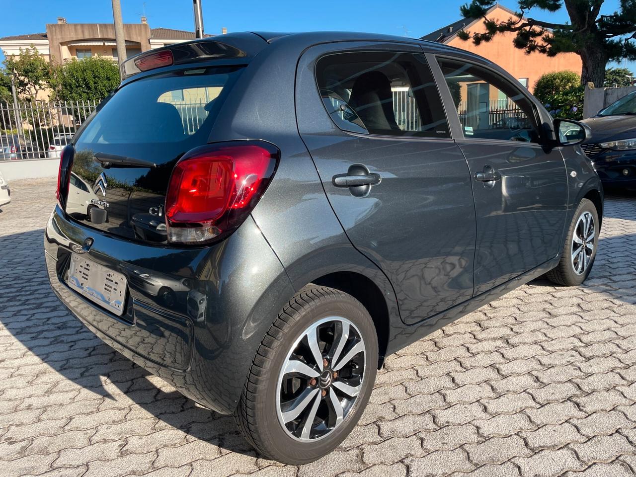Citroen C1 VTi 68 S&S 5 porte Shine