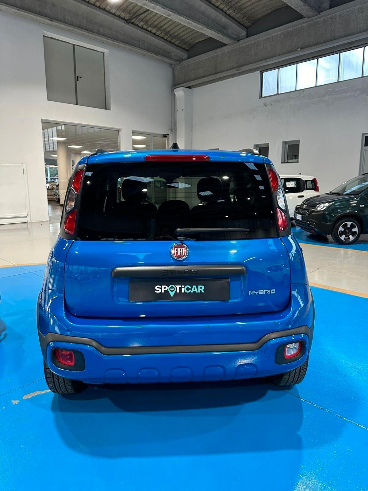 Fiat Panda 1.0 FireFly S&S Hybrid cross