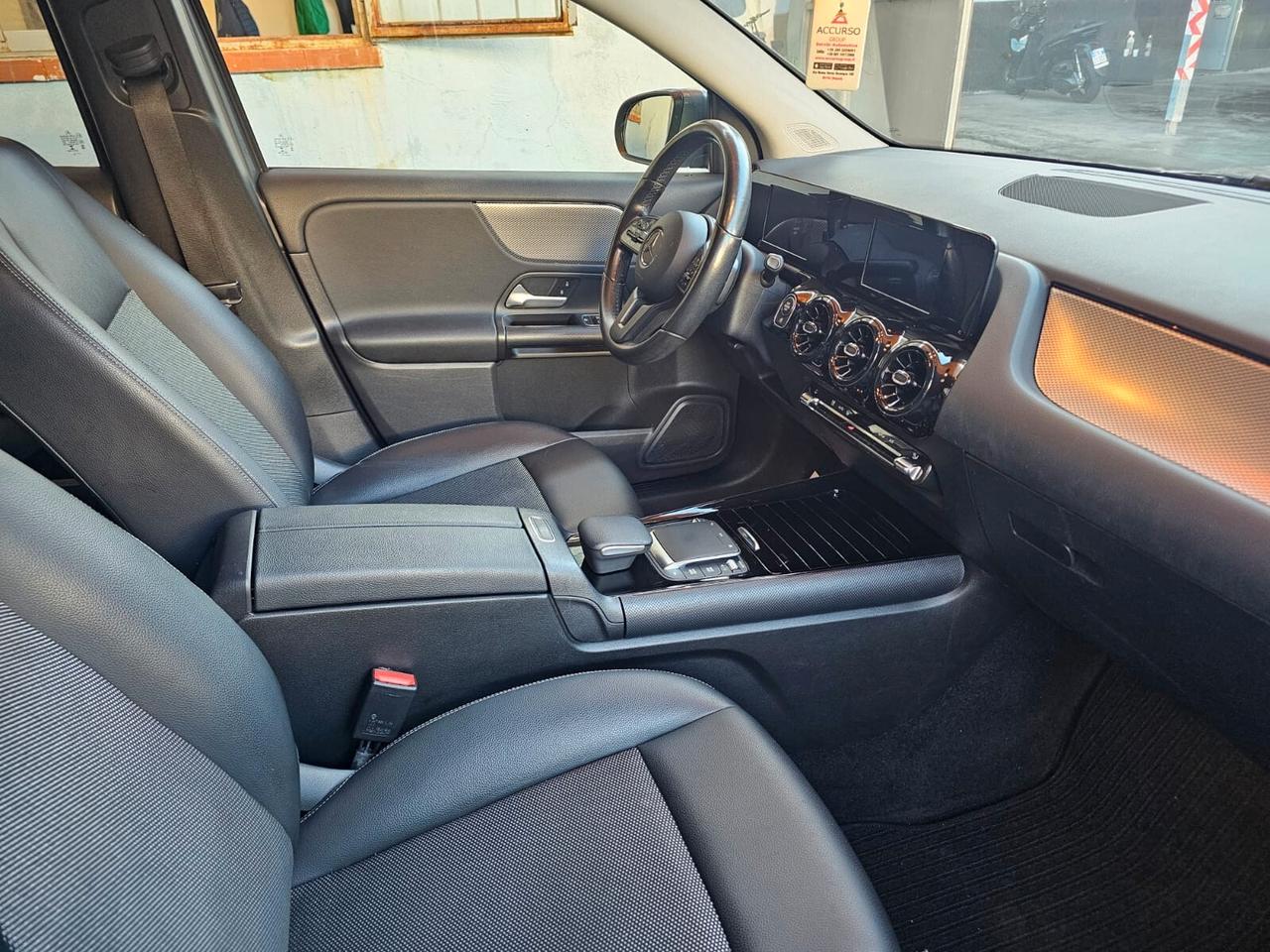 Mercedes-benz GLA 200 d Automatic Business