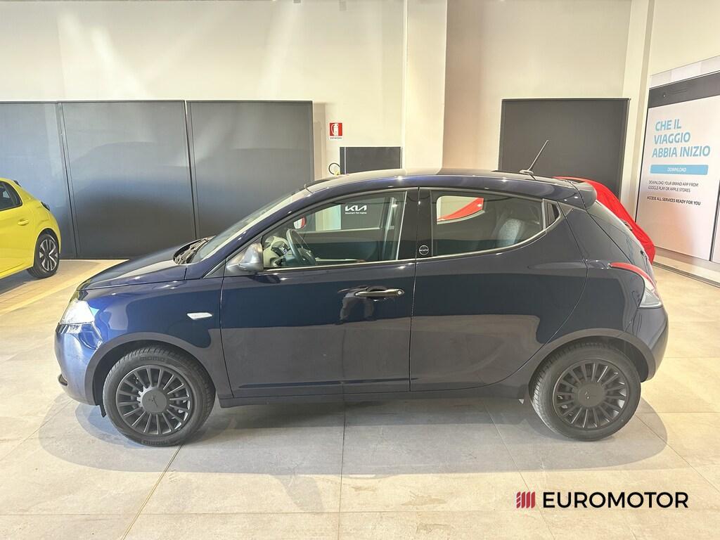 Lancia Ypsilon 5 Porte 1.0 FireFly Hybrid Maryne