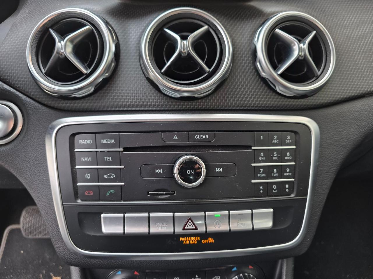 Mercedes-Benz GLA 200 GLA-Clas #7563