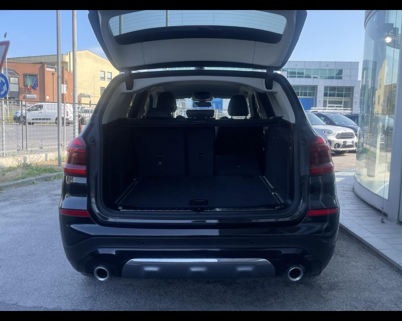 BMW X3 (G01/F97) - X3 xDrive20d Luxury