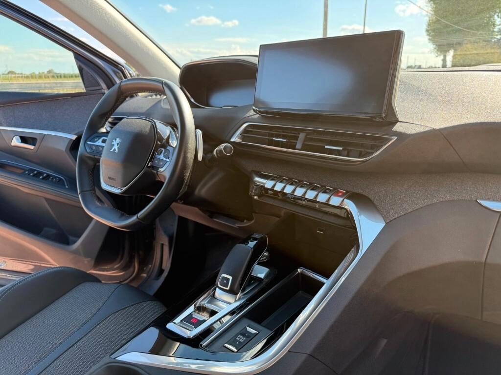 Peugeot 3008 BlueHDi 130 S&S EAT8 Allure Pack