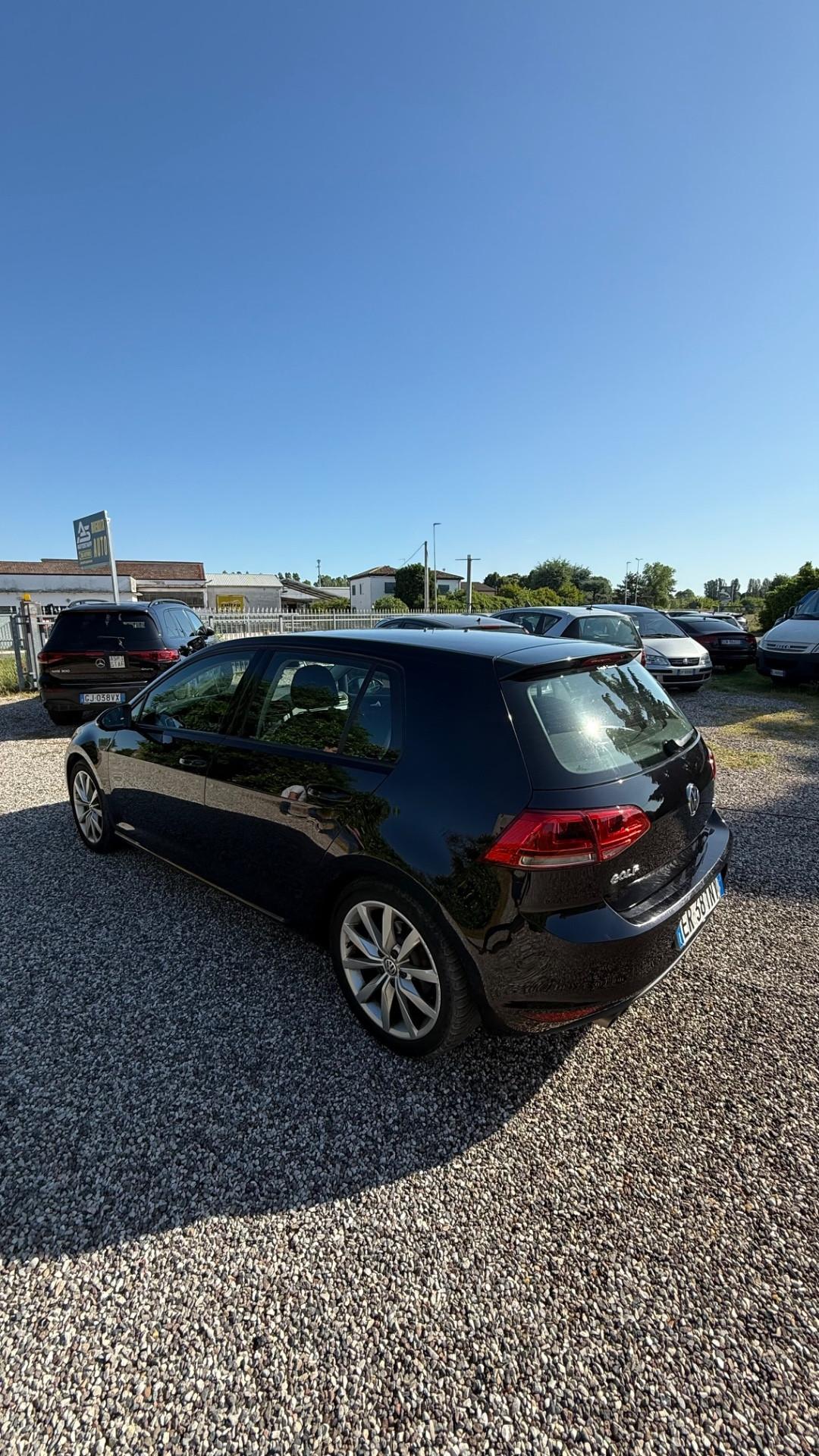 Volkswagen Golf 2.0 TDI 5p. Highline BlueMotion Technology