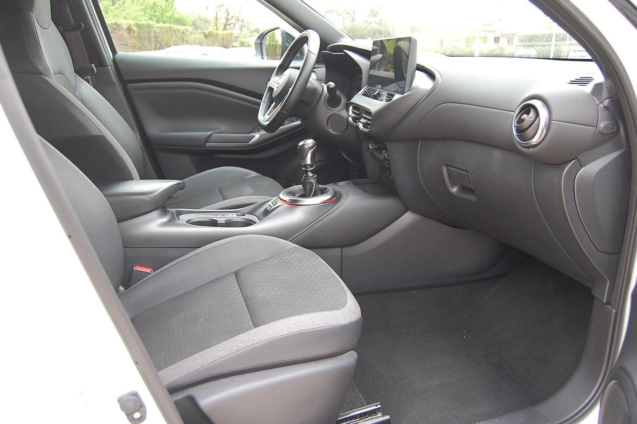 Nissan Juke 1.0 DIG-T 114 CV N-Connecta