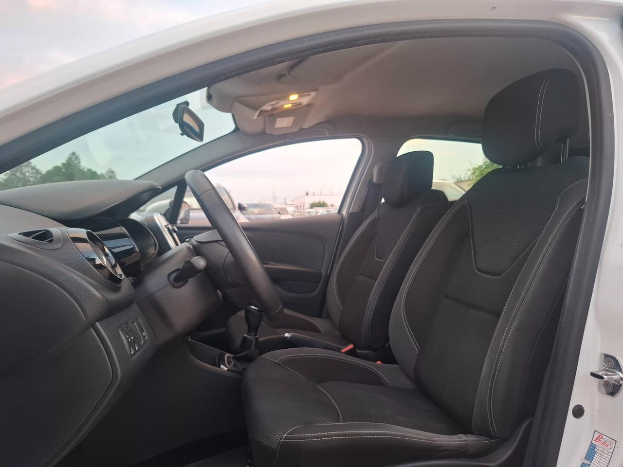 Clio dCi 75cv 5 Porte *NAVY-LED-CRUISE*