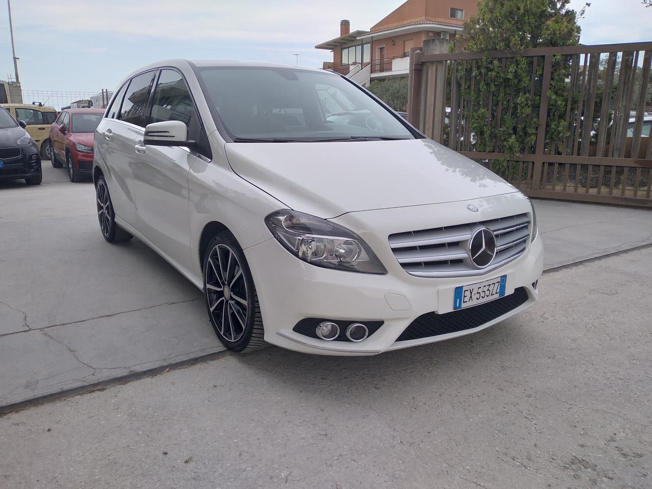 Mercedes-benz B 180 CDI Automatic Executive