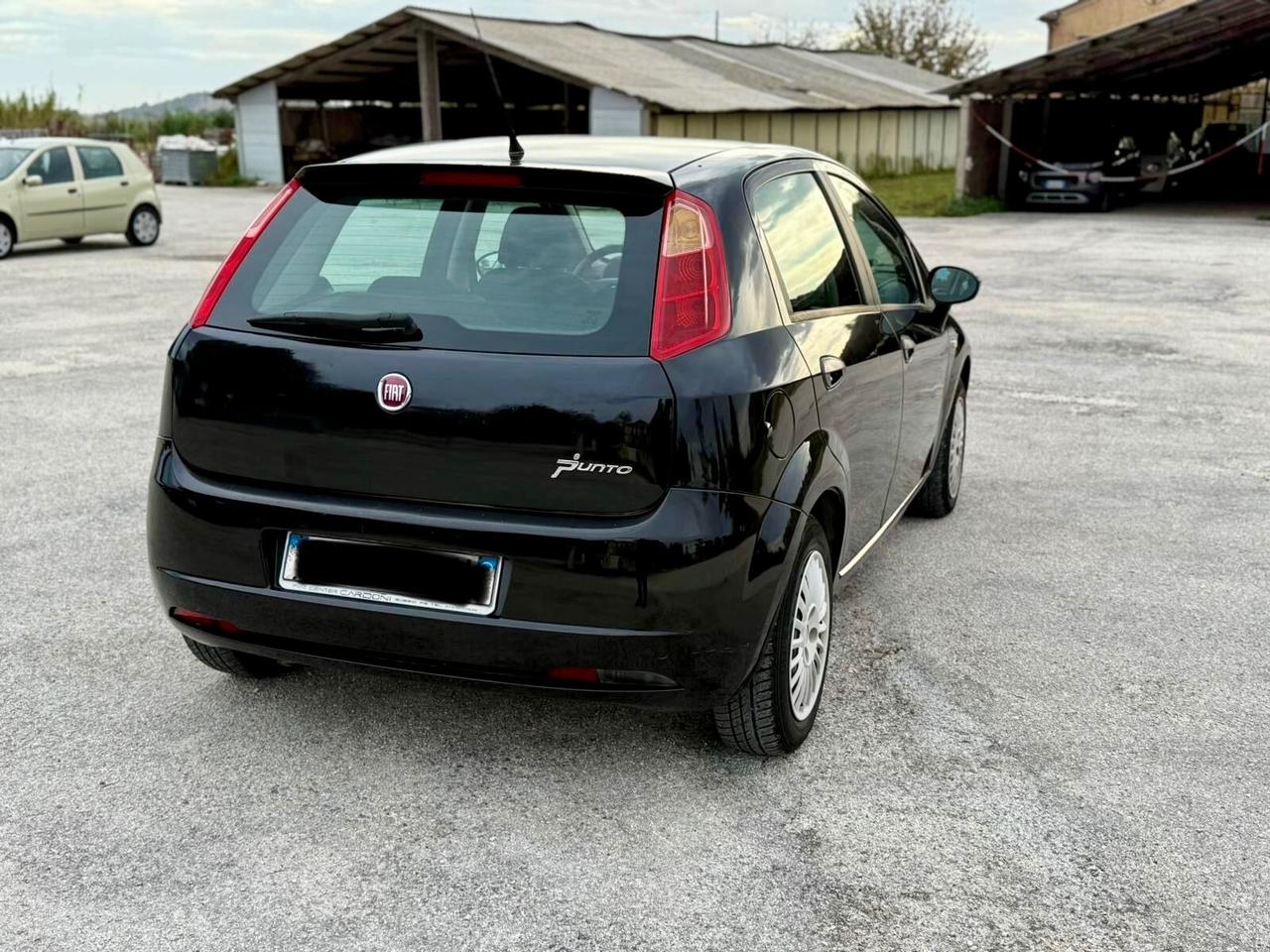 Fiat grande punto 1.2 benzina 65cv NEOPATENTATI