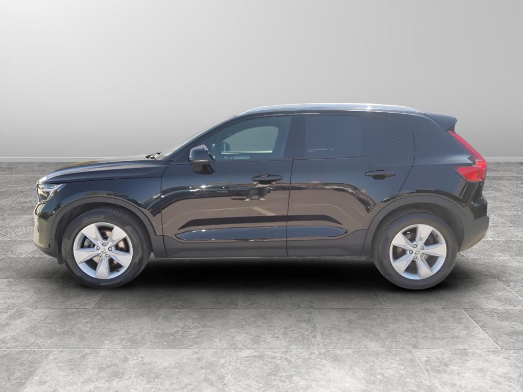 VOLVO XC40 2023 - XC40 2.0 b3 Core auto