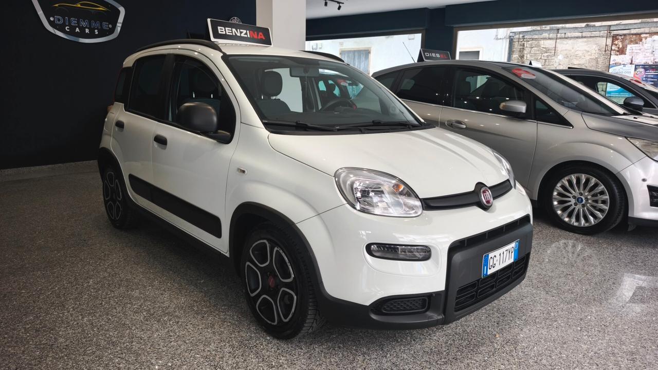 Fiat Panda 1.0 FireFly S&S Hybrid City CROSS 2021