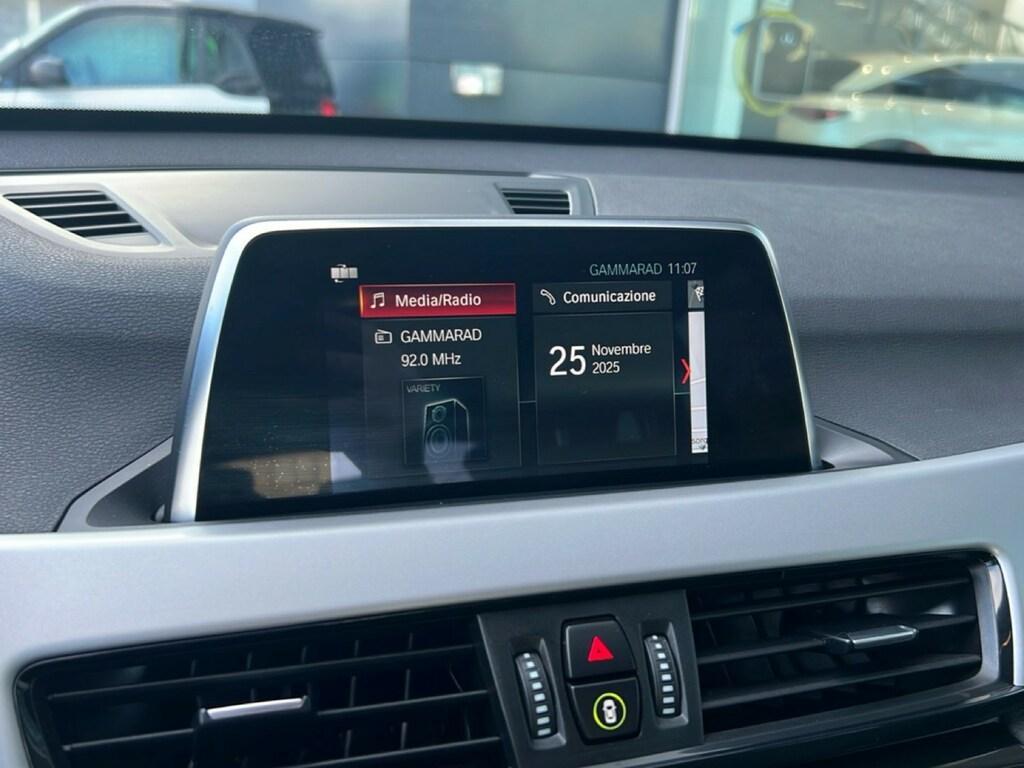 BMW X1 18 d Business xDrive Steptronic