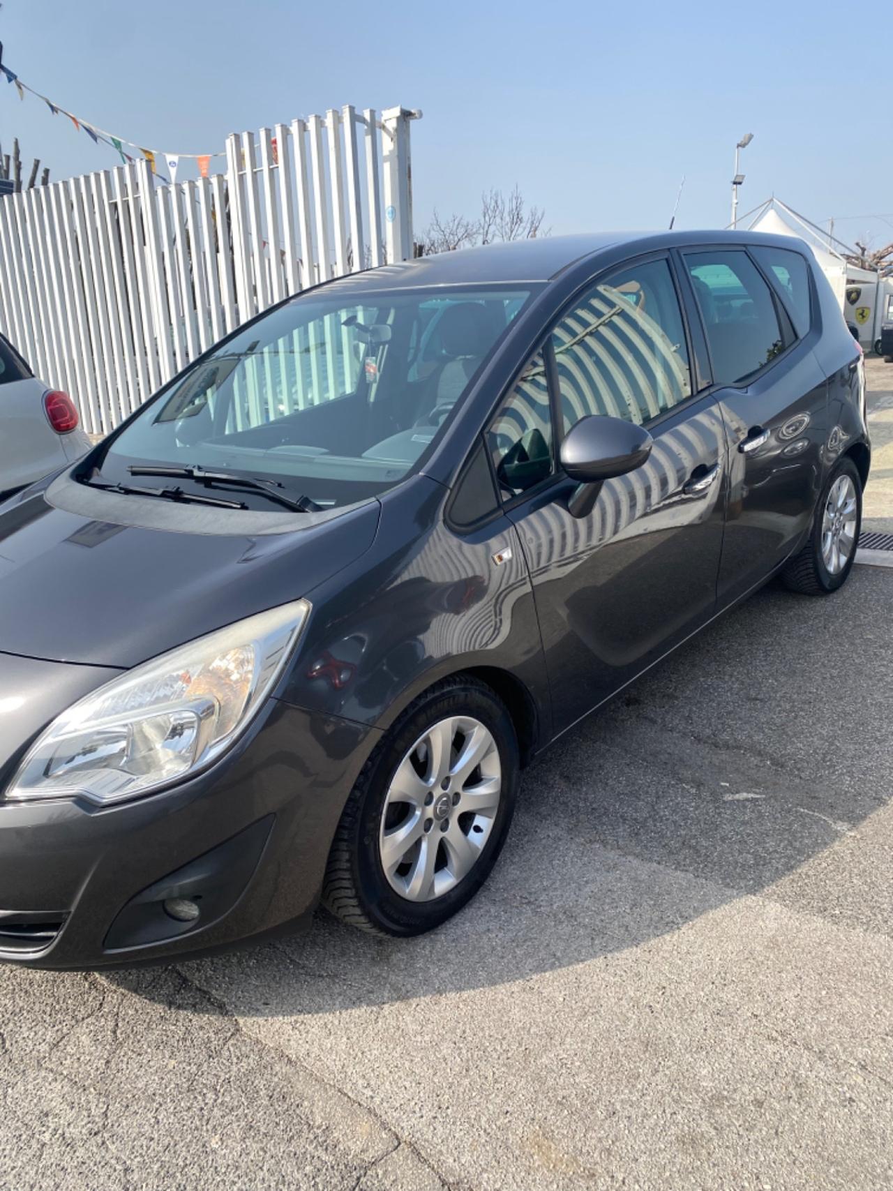 Opel Meriva 1.7 CDTI 101CV F.AP. Cosmo