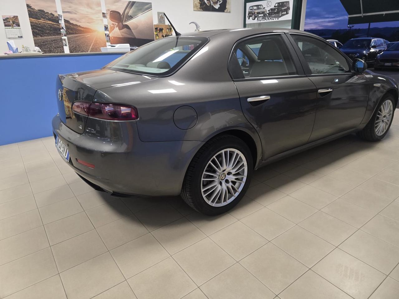 Alfa Romeo 159 1.9 JTDm Distinctive