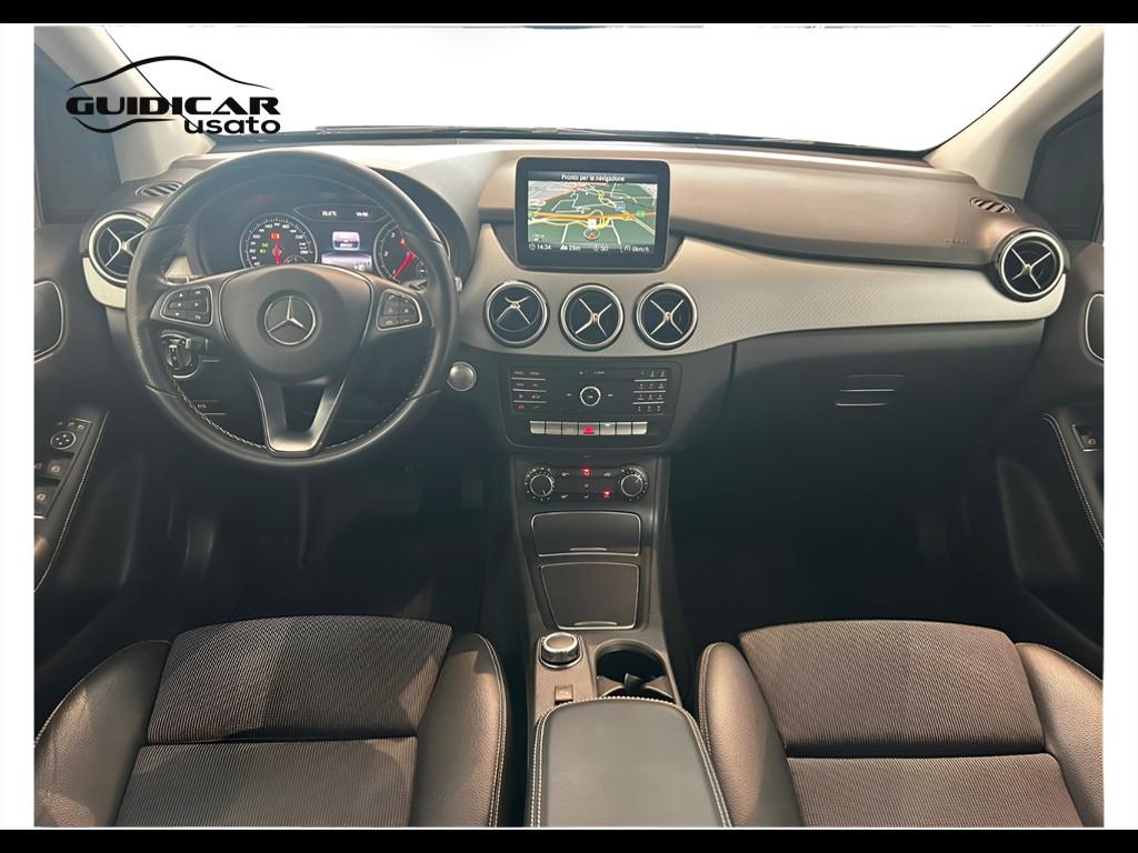 Mercedes-Benz Classe B - T246 - B 180 d (cdi) Sport auto