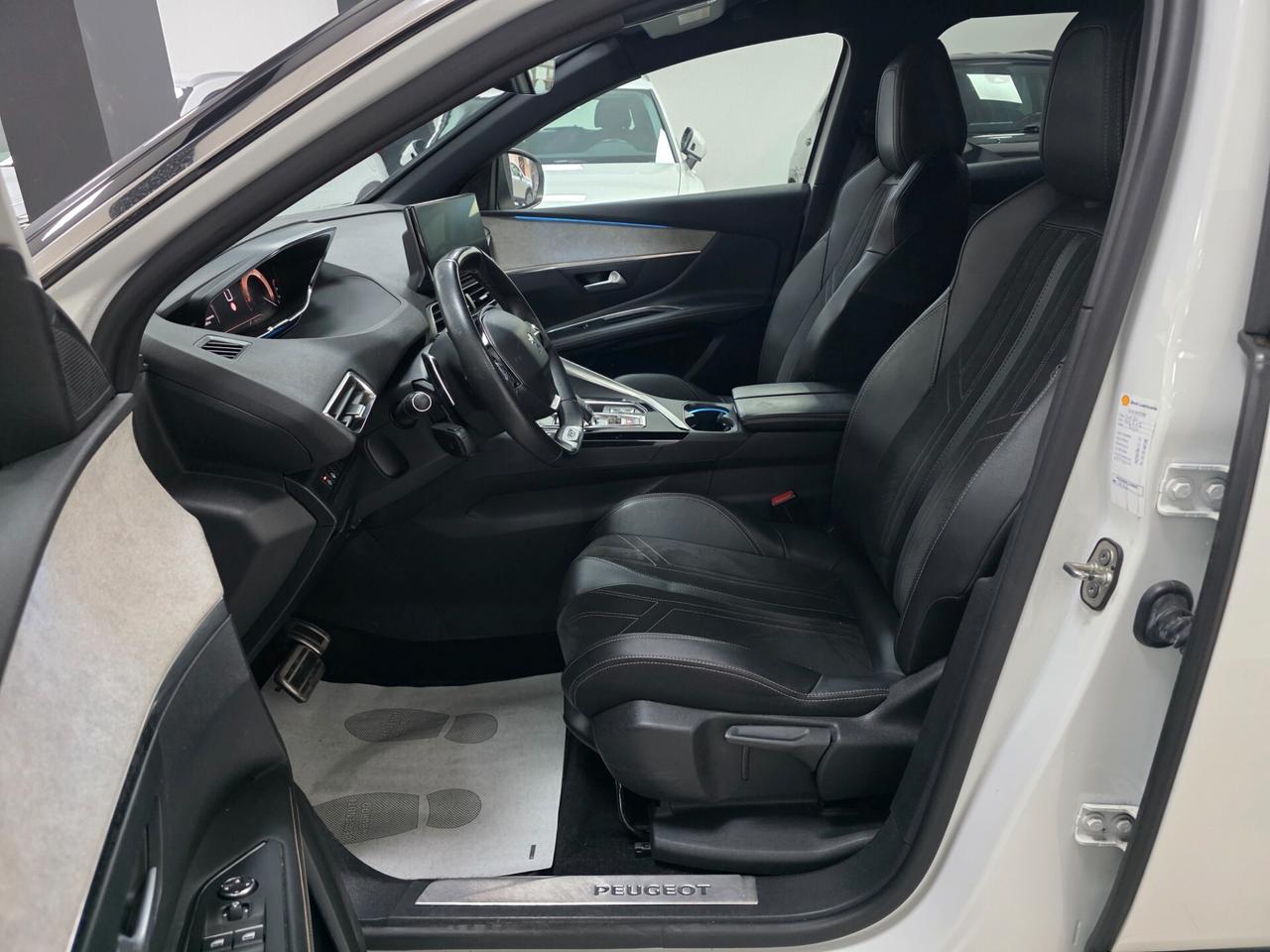 Peugeot 3008 BlueHDi 130 S&S EAT8 GT