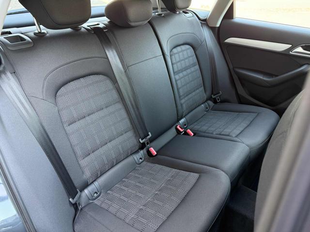 AUDI Q3 2.0 TDI 150 CV Sport